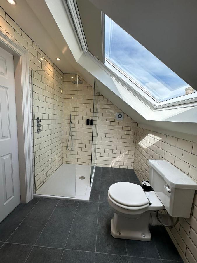 Rooms Above Sugar Boat هيلينسبورغ المظهر الخارجي الصورة